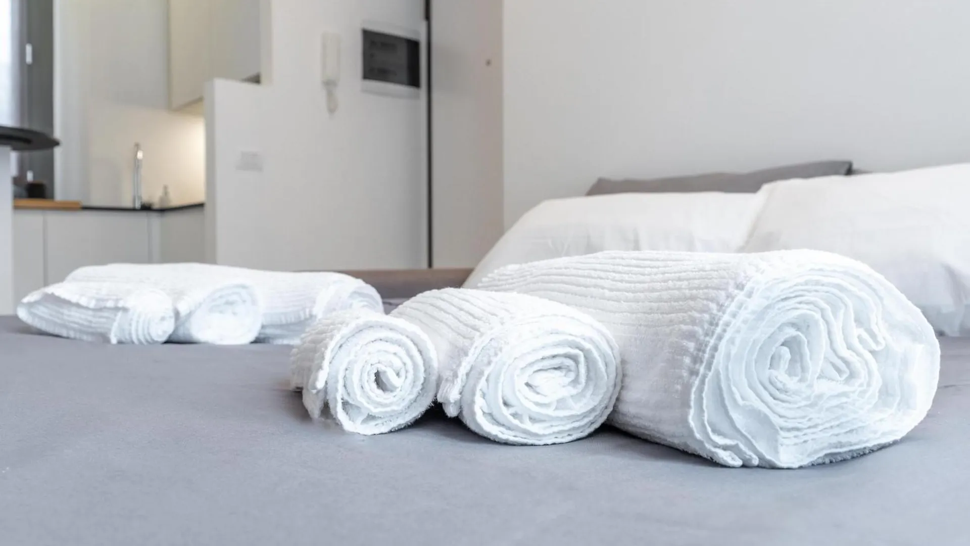 Tortona Elegant Apartment - Design District Μιλάνο